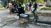 Extranjero se 'vuela' el alto y choca contra un auto en Playa del Carmen