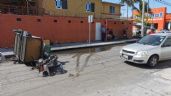 Auto provoca volcadura de un remolque con lavadoras en Ciudad del Carmen