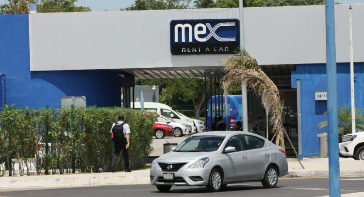 Rentadoras de autos en Cancún violan la Ley de Movilidad; hacen cobros indebidos