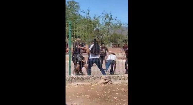 Fiscalía de Sonora puso a disposición a jóvenes que atacaron a alumno del CBTIS