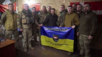Presidente Zelenski advierte que Rusia acumula tropas para nueva ofensiva contra Ucrania