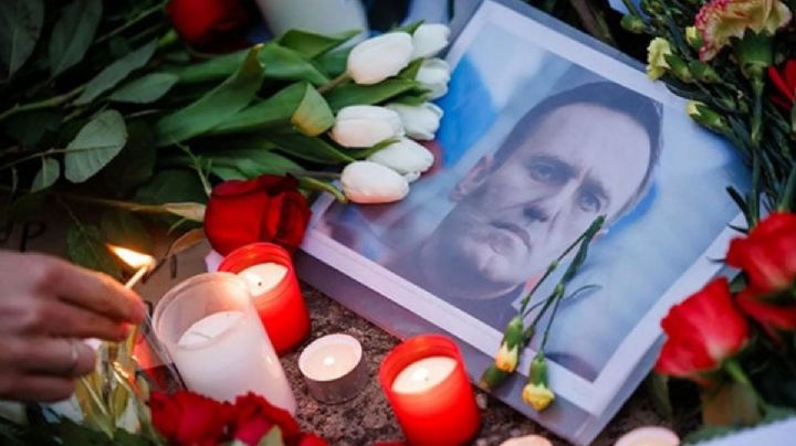 Madre de Alexéi Navalni pide al gobierno ruso que se le entregue el cuerpo de su hijo