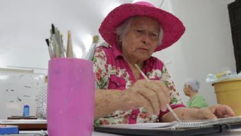 UADY ofrecerá 20 talleres para adultos mayores en Mérida