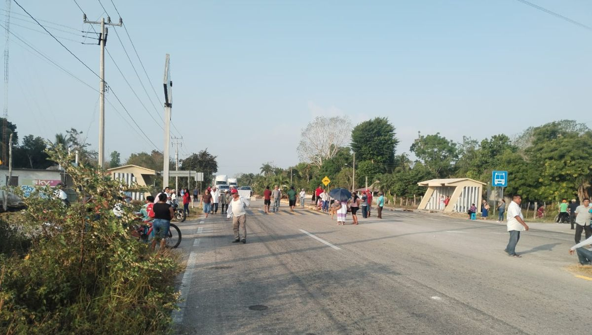 Liberan el paso en la carretera federal Chetumal-Mérida