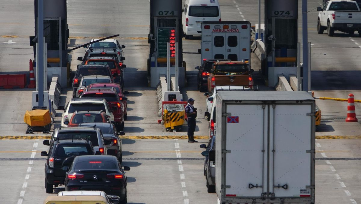 Las autoridades recomendaron a los automovilistas tomar previsiones, salir con tiempo